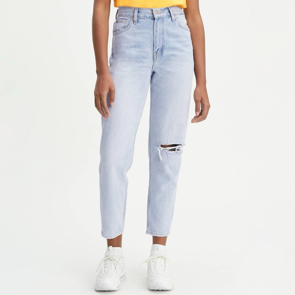 Levi’s 501 Mom Jeans